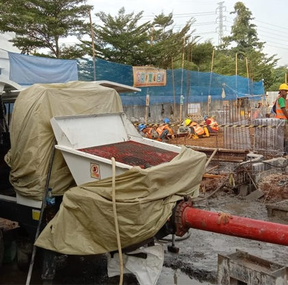Pompa Beton Trailer Diesel 40 m³/jam untuk Proyek Pondasi & Perumahan di Indonesia